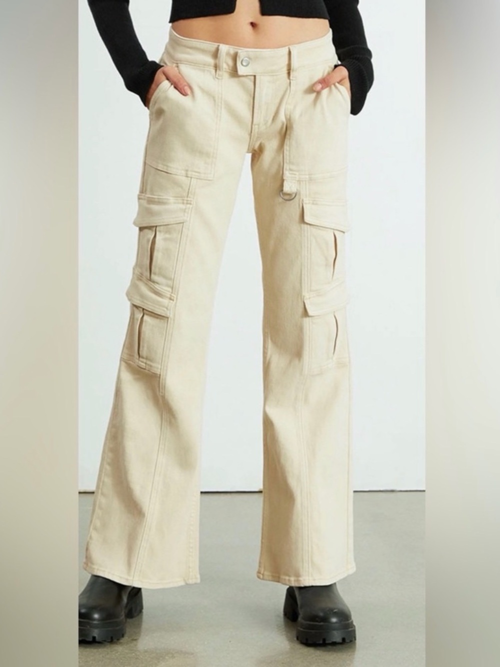 PacSun Utility Cargo Pants Womens 26 Low Rise Boot Cut Skater Y2K Pearl Cream